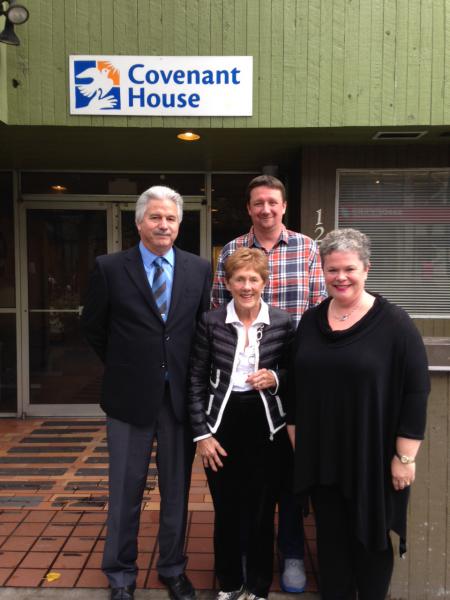 Her Excellency Sharon Johnston visits Covenant House Vancouver