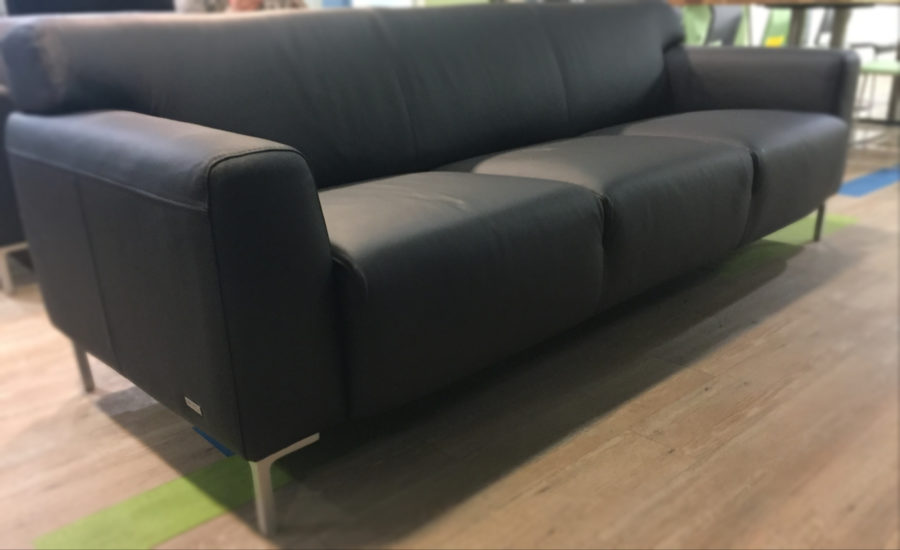 Thanking Moe S Home Collection For Our New Chic Couches Covenant Our Female Crisis Program Living Room Gets More Wear And Tear Than The Average We Were In Need Of New Couches Have Unique Needs