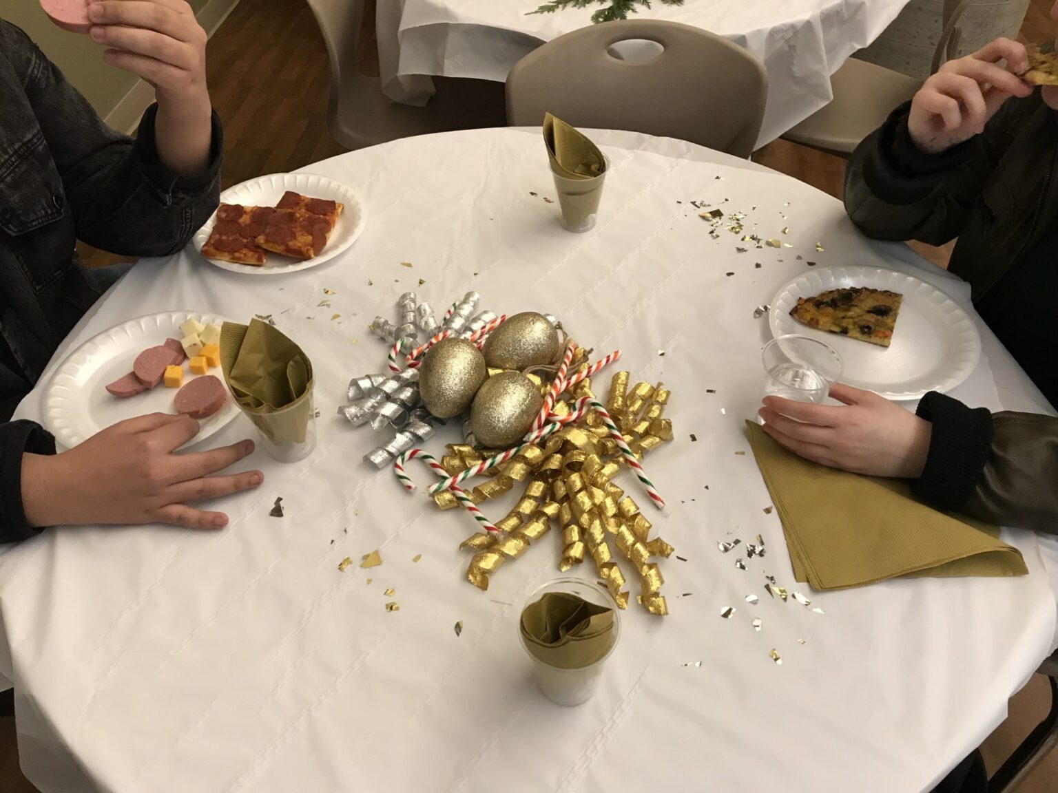 Christmas tree decorating party! Covenant House Vancouver Covenant